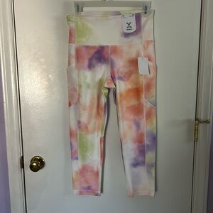Xersion Women’s  Tie-Dye athletic Leggings size medium